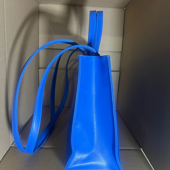 Telfar Women's Vibrant Blue Tote Bag - Picture 4 of 4